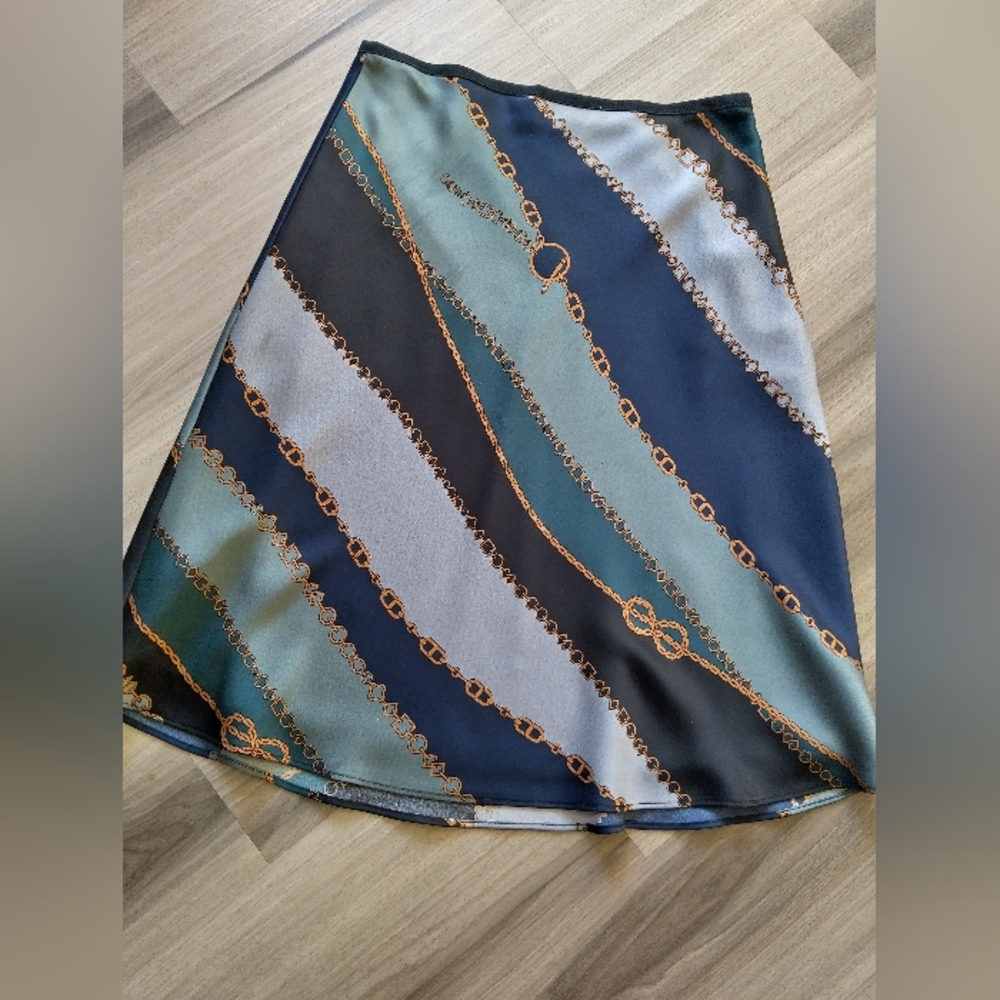 ANN TAYLOR PETITE CHAIN LINK SKIRT